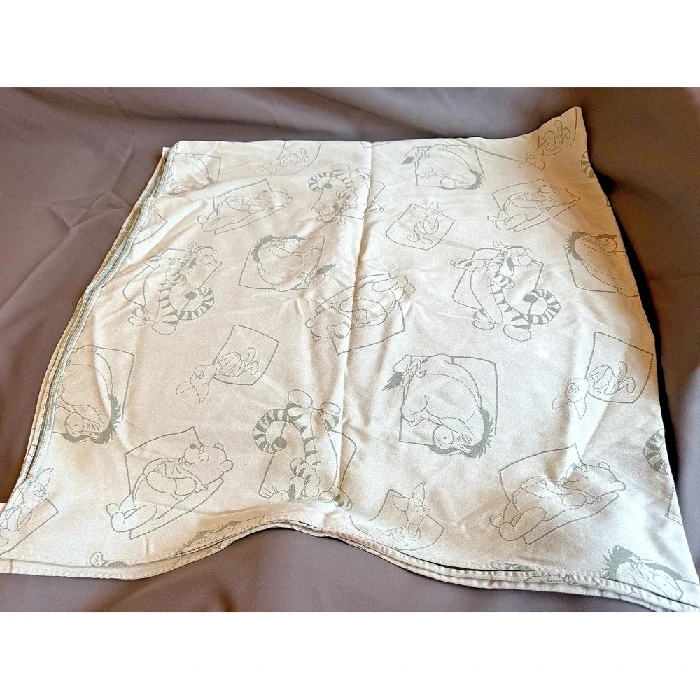Vtg Disney 100 Acre Wood Winnie the Pooh Friends Sage Green Table‎ Cloth Napkins